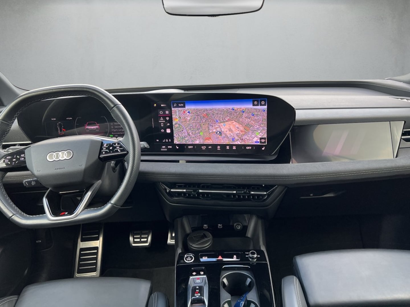 Bild über Audi Q6 SUV e-tron e-tron quattro - für weitere Informationen kontaktieren Sie den Audi Partner