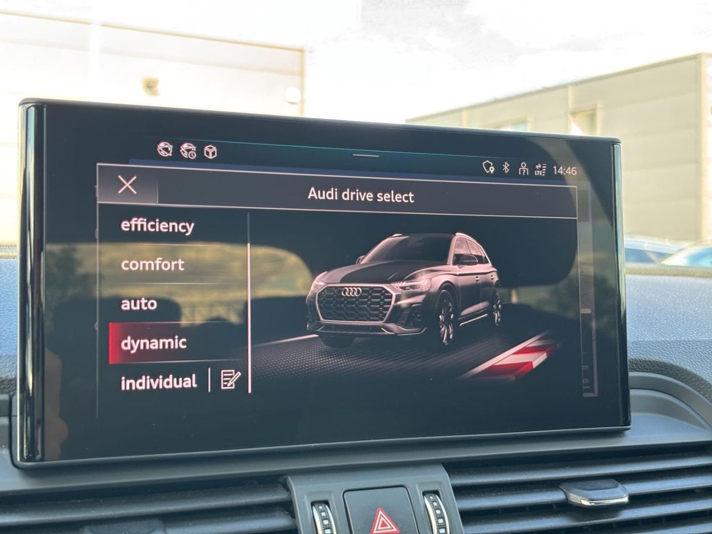 Bild über Audi Q5 40 TDI quattro S tronic - für weitere Informationen kontaktieren Sie den Audi Partner