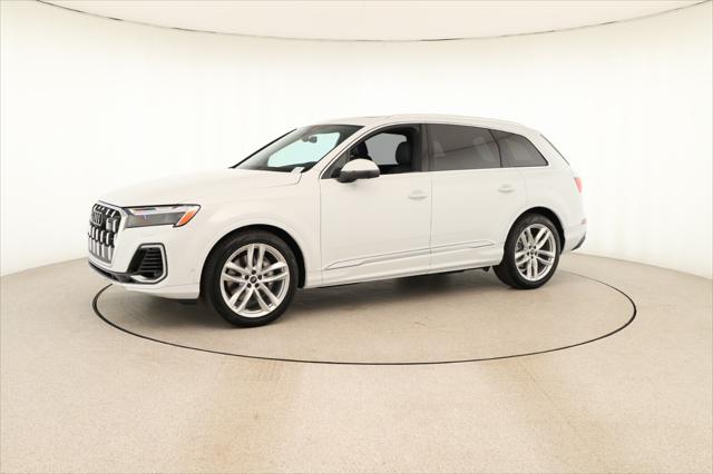 2025 Audi Q7 Premium Plus - Photo 13