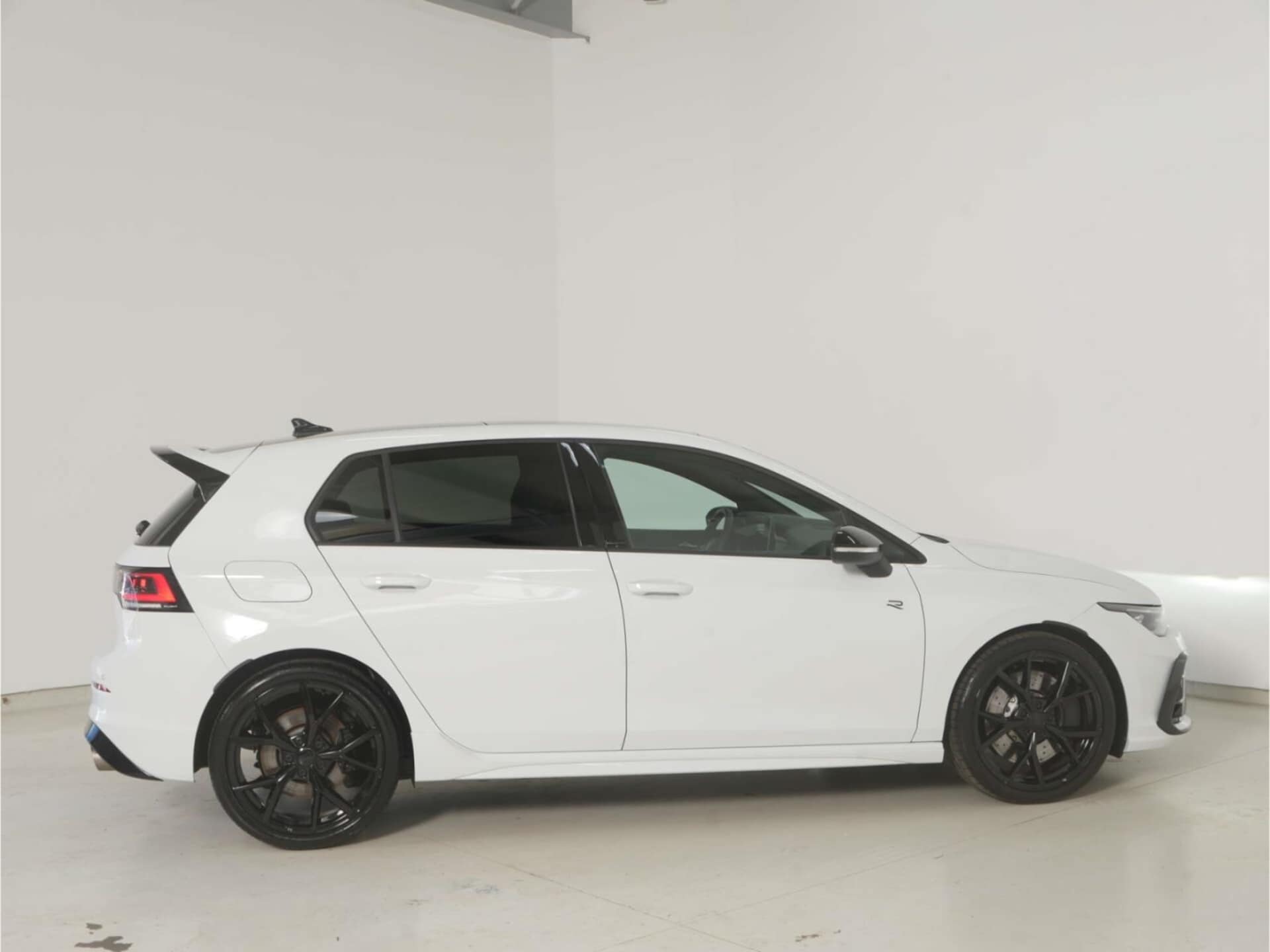 Volkswagen Golf R Black Edition