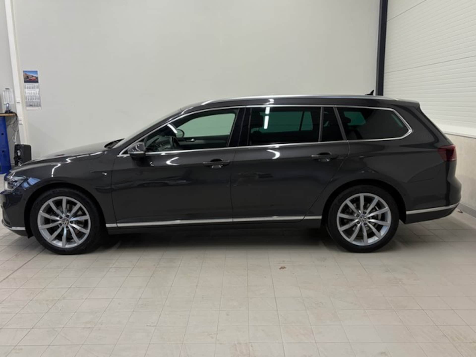 Volkswagen Passat Variant Elegance