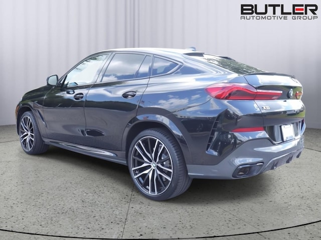 2022 BMW X6