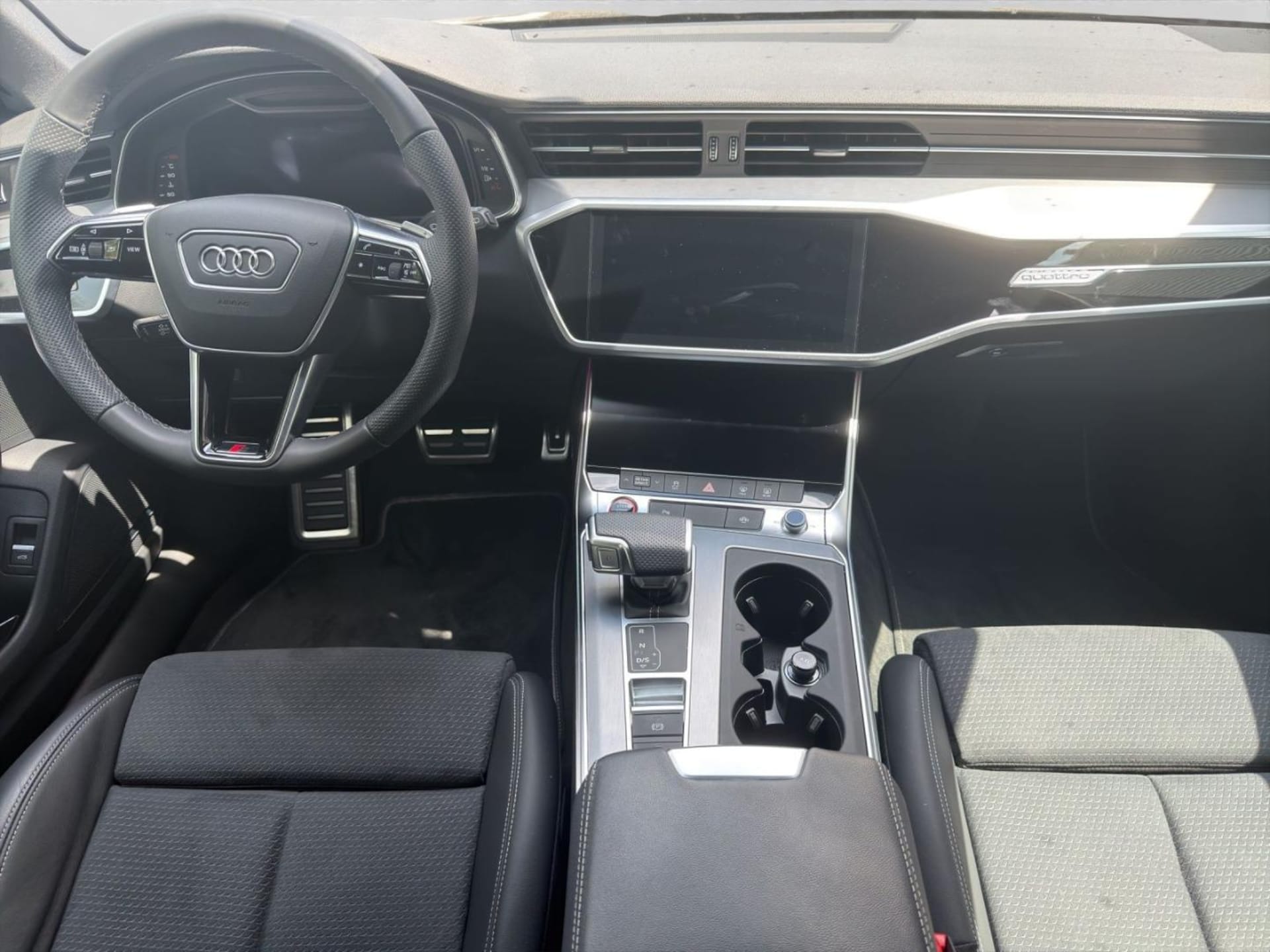 Audi S6 Avant