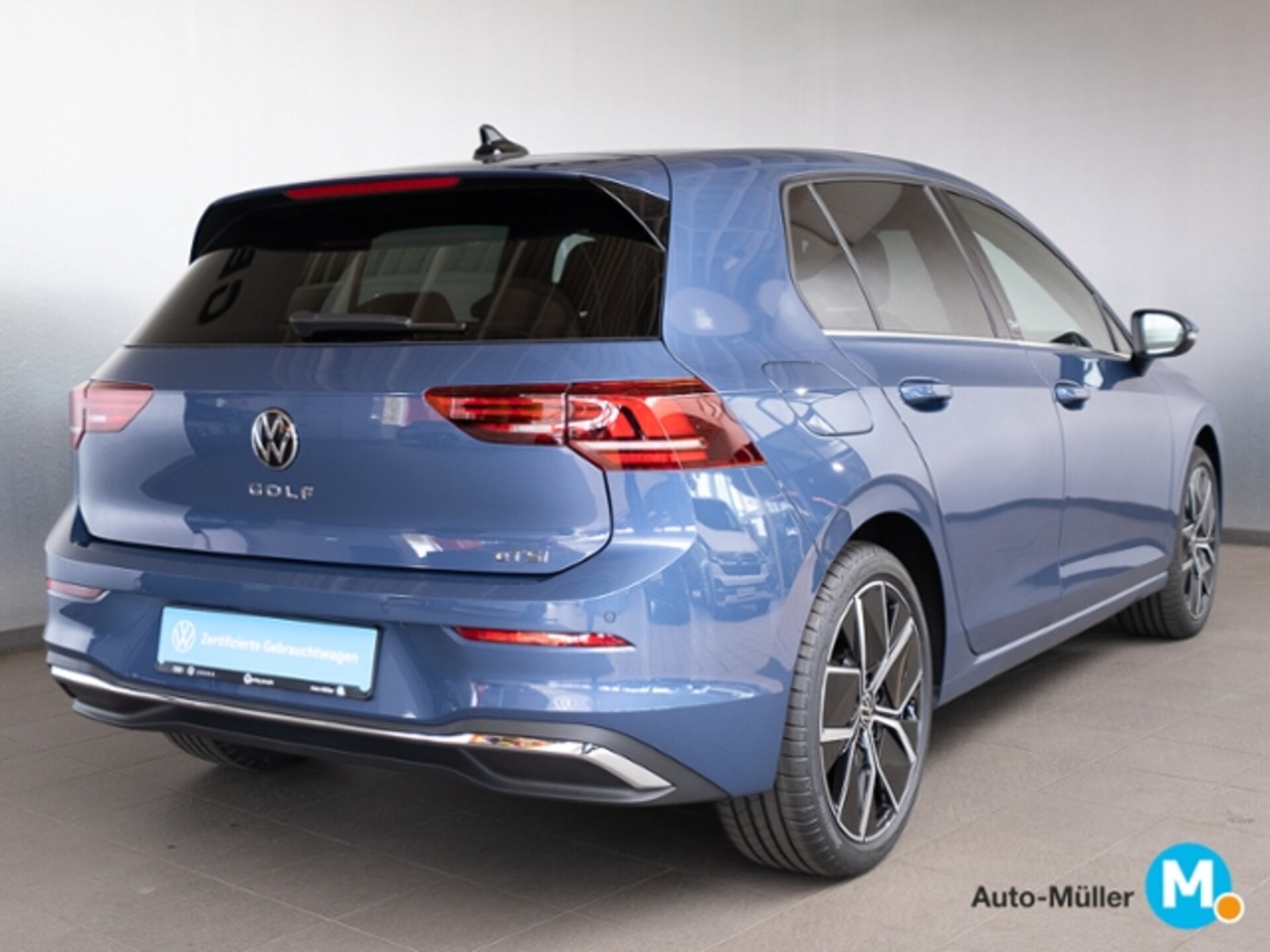 Volkswagen Golf Style