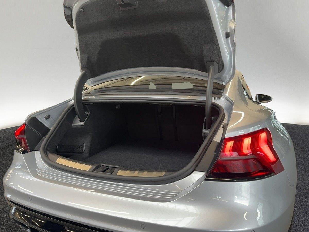 Image about Audi e-tron GT e-tron quattro