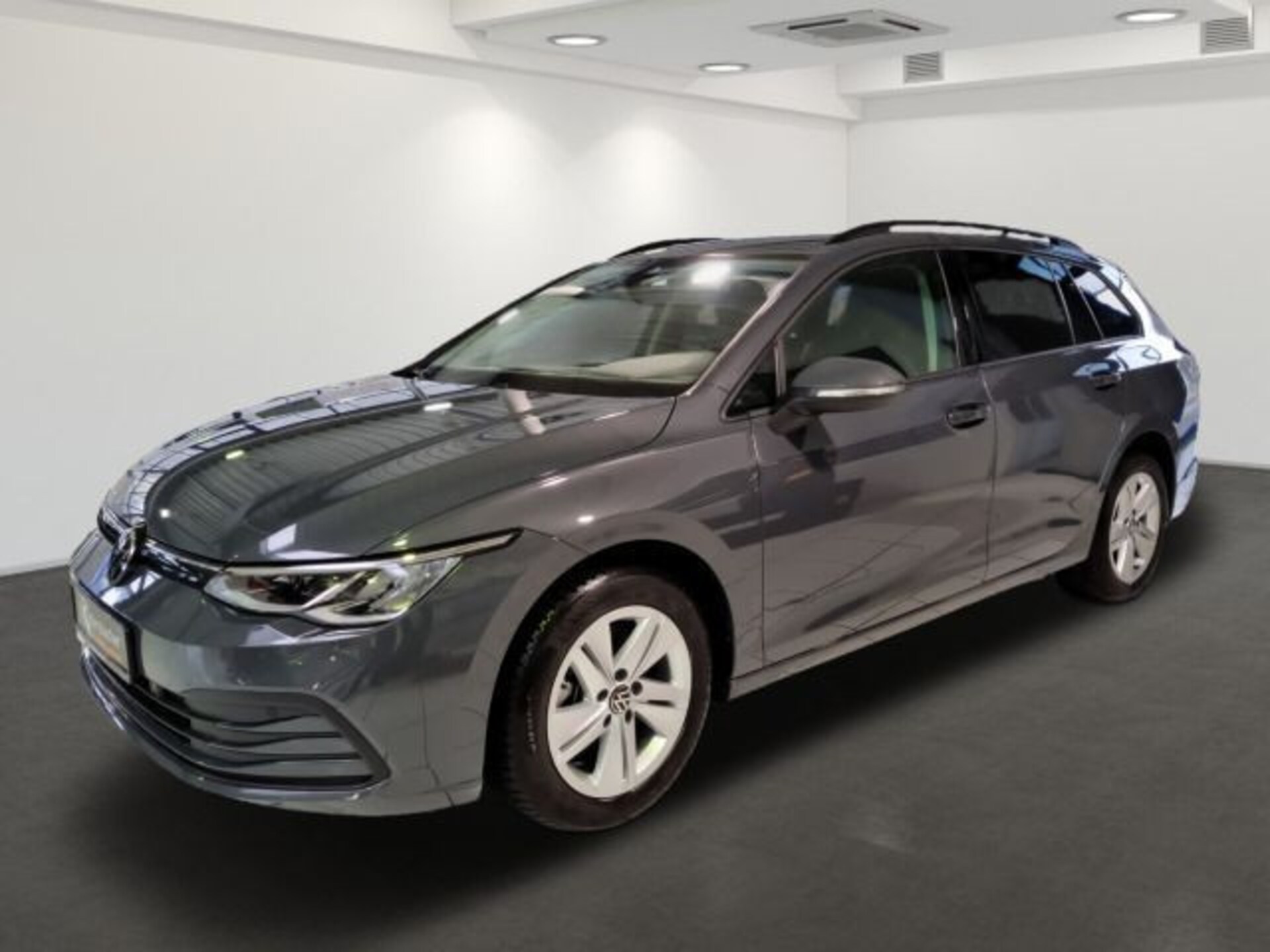 Volkswagen Golf Variant Life