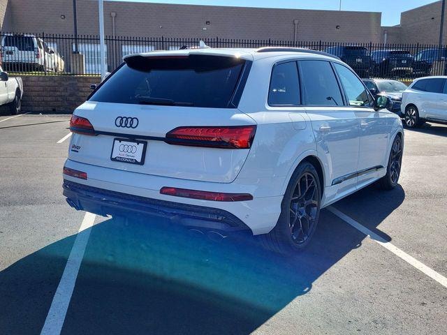 2026 Audi SQ7 Premium Plus - Photo 8