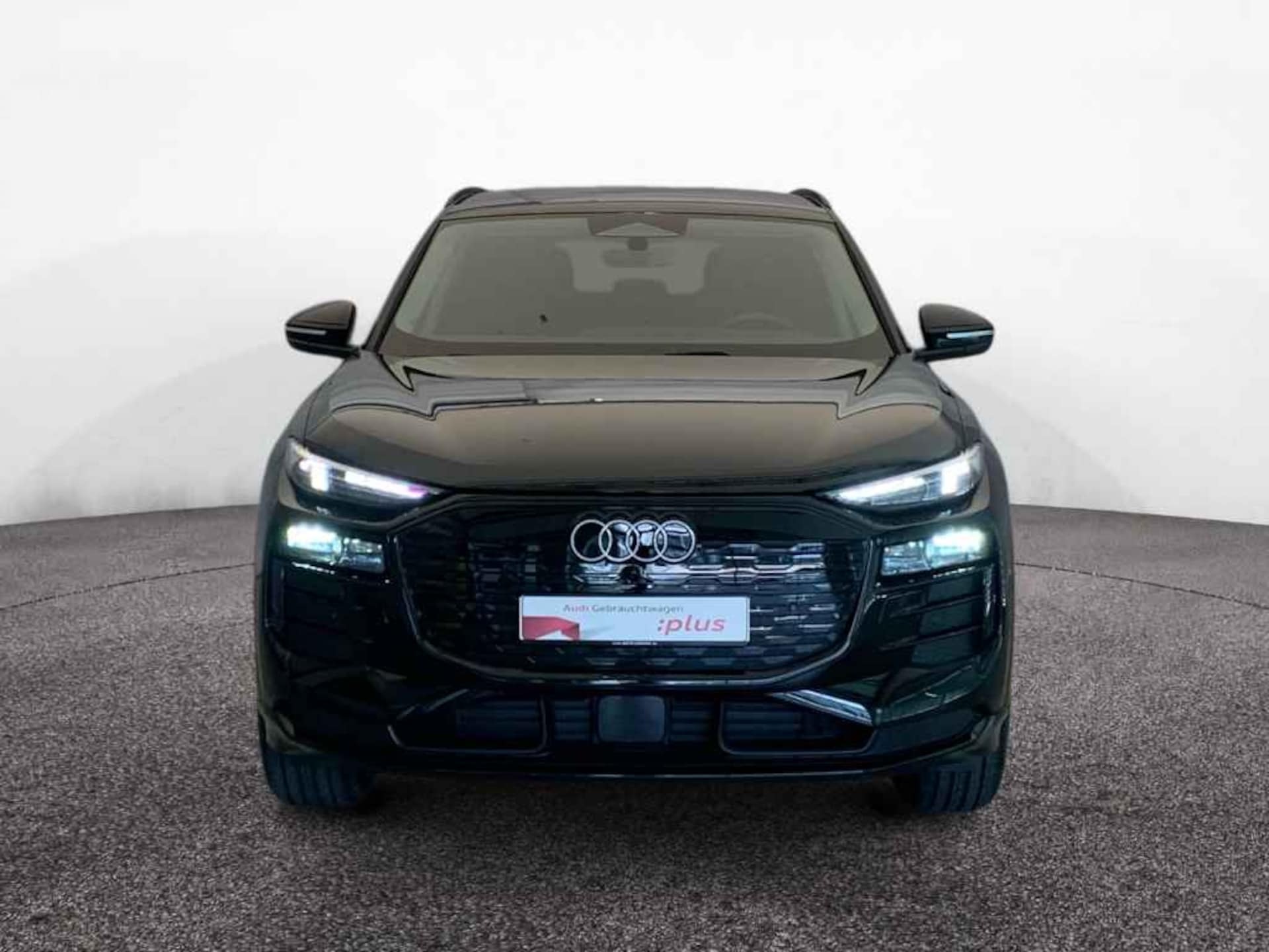 Audi Q6 SUV e-tron