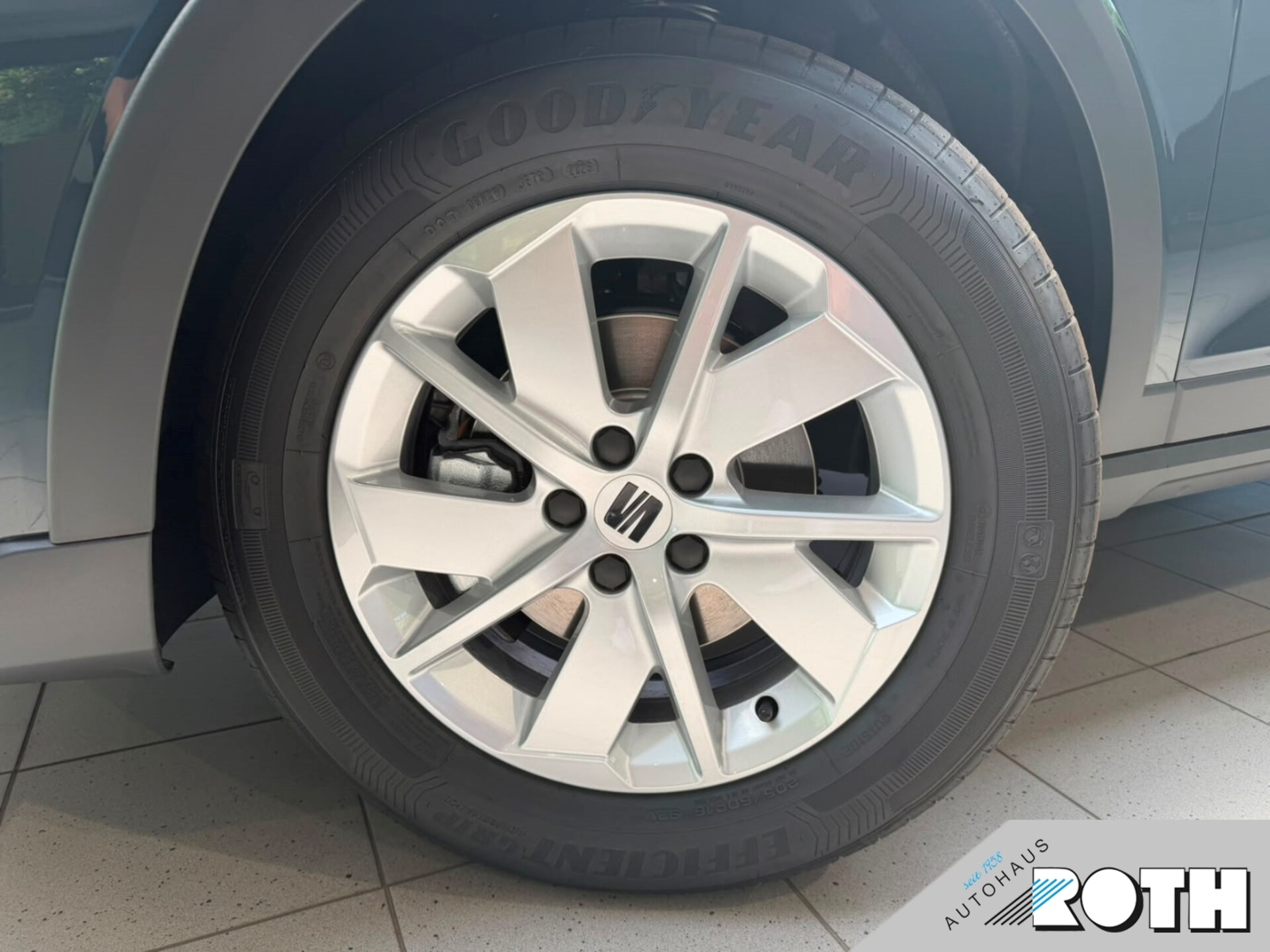 SEAT Arona FR