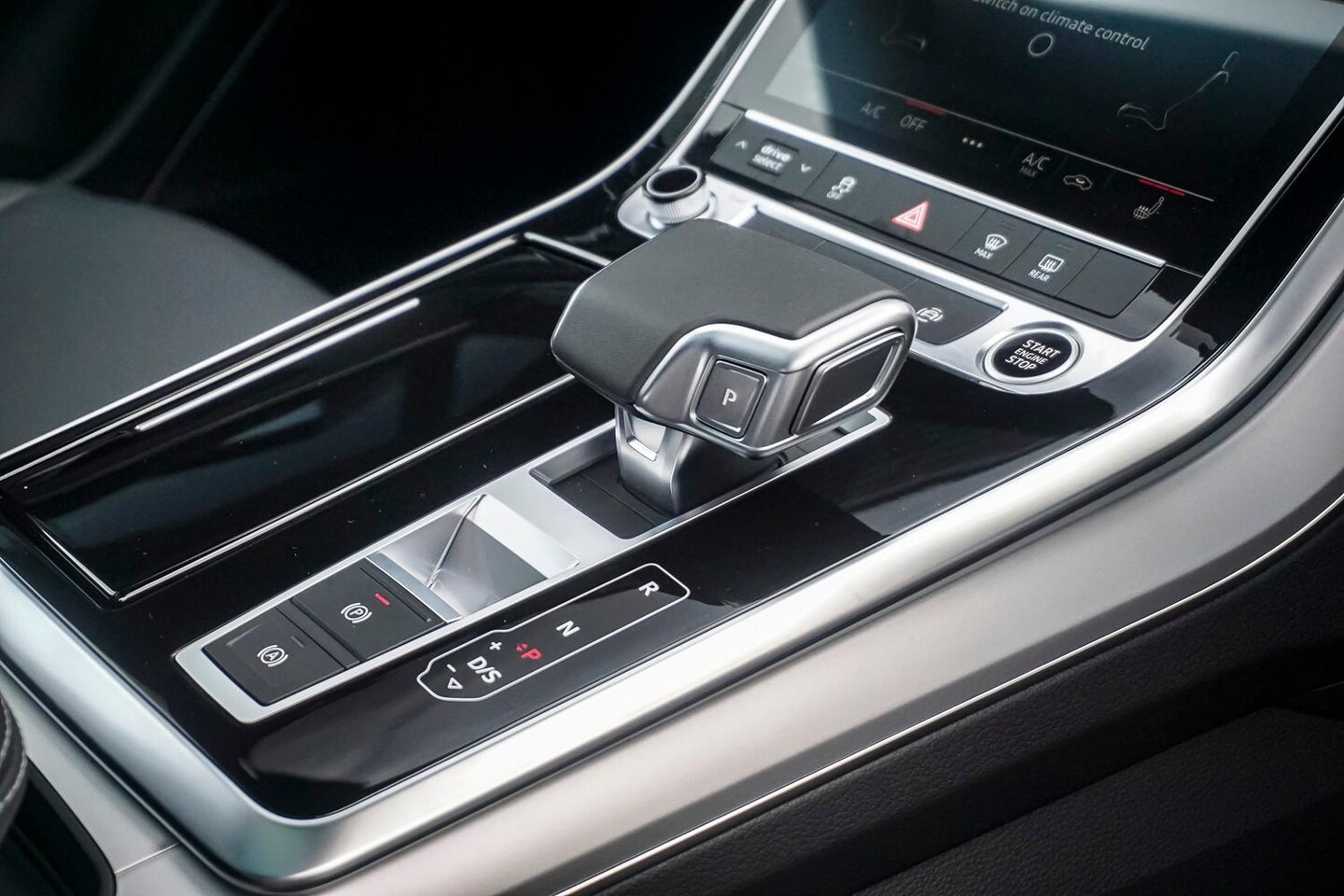 Image about Audi Q7 SUV TFSI quattro tiptronic