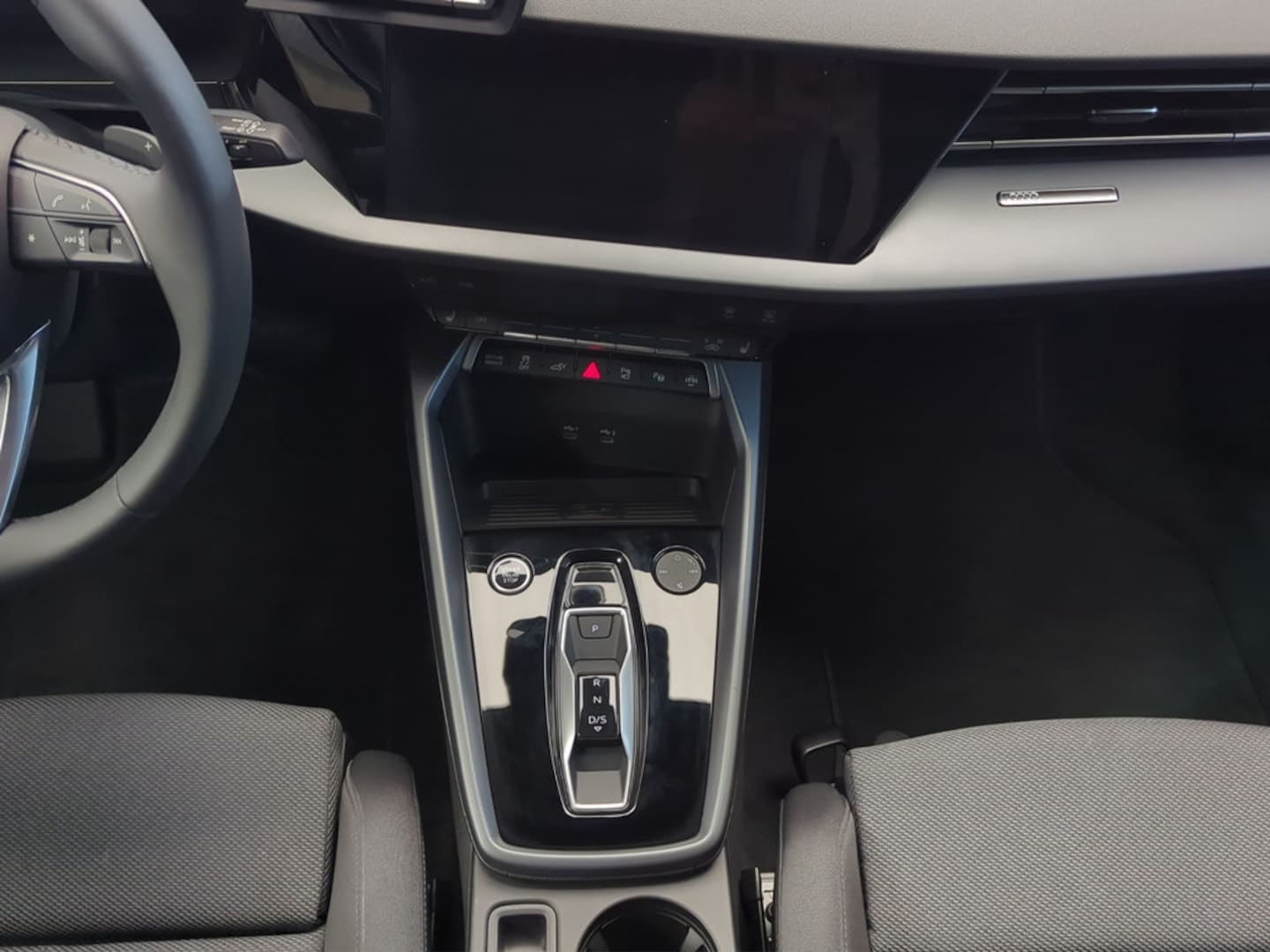 Bild über Audi A3 Sportback TFSI e TFSI e 150 kW S tronic - für weitere Informationen kontaktieren Sie den Audi Partner
