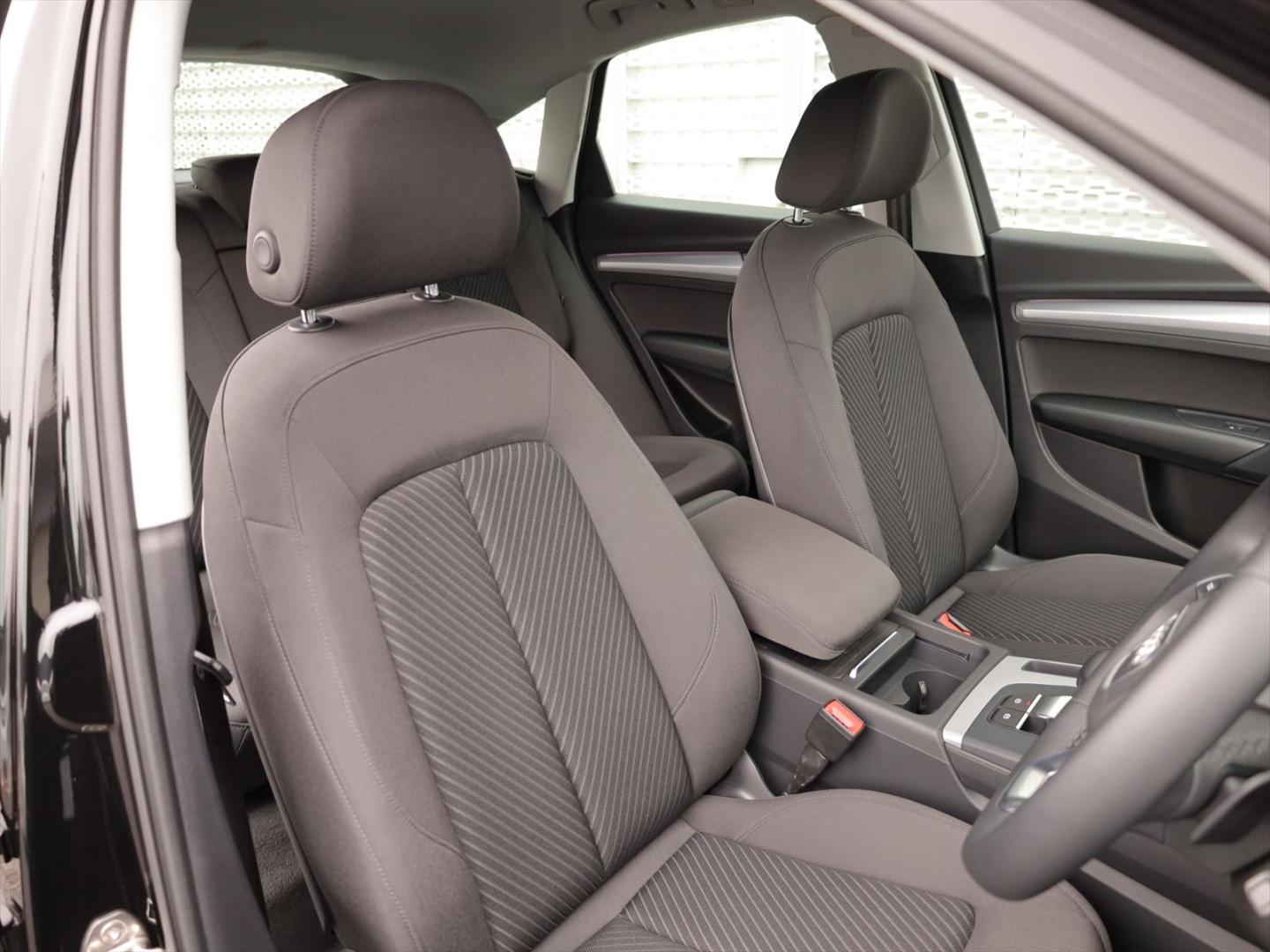 Image about Audi Q5 Sportback 40 TDI quattro advanced