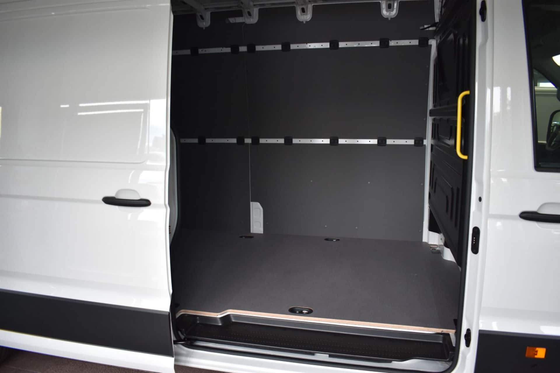 Volkswagen Crafter Kasten langer Radstand