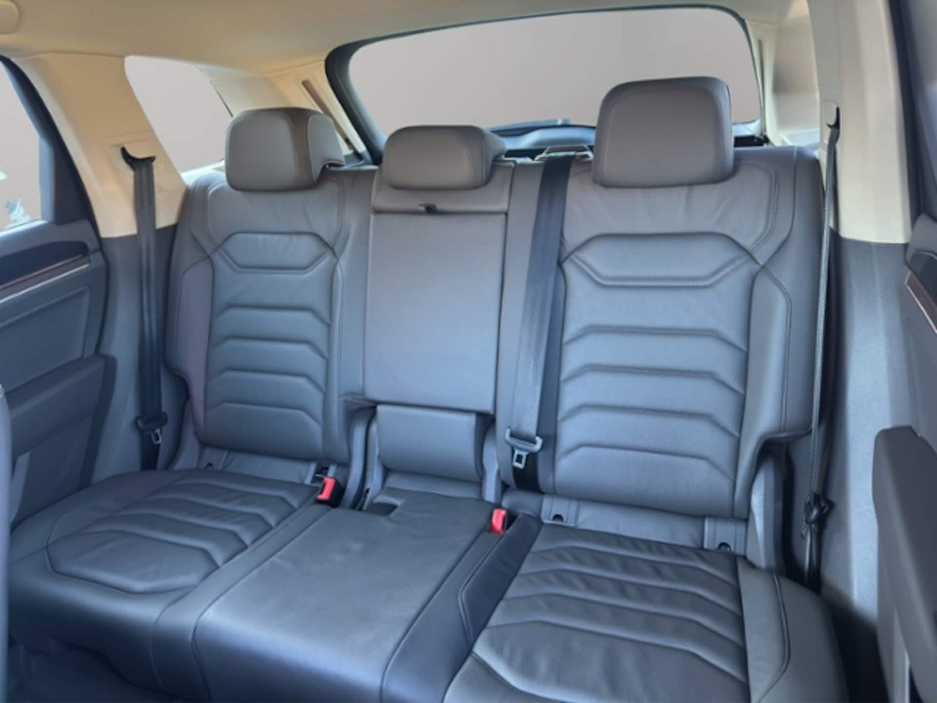 Volkswagen Touareg Atmosphere
