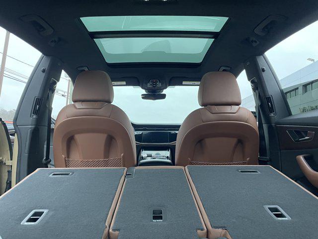 2025 Audi Q8 Premium - Photo 47