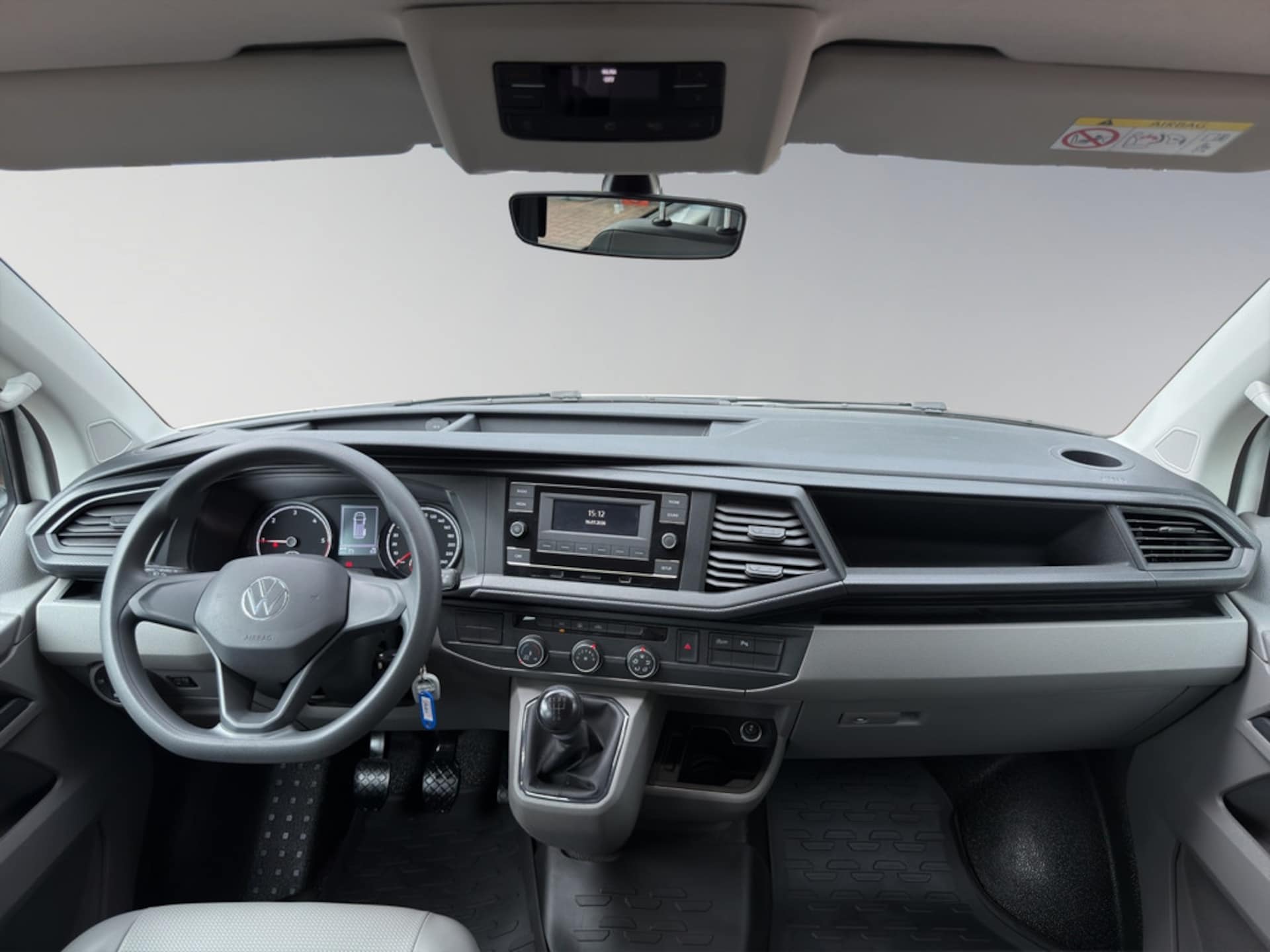 Volkswagen T6.1 Transporter Kombi kurzer Radstand
