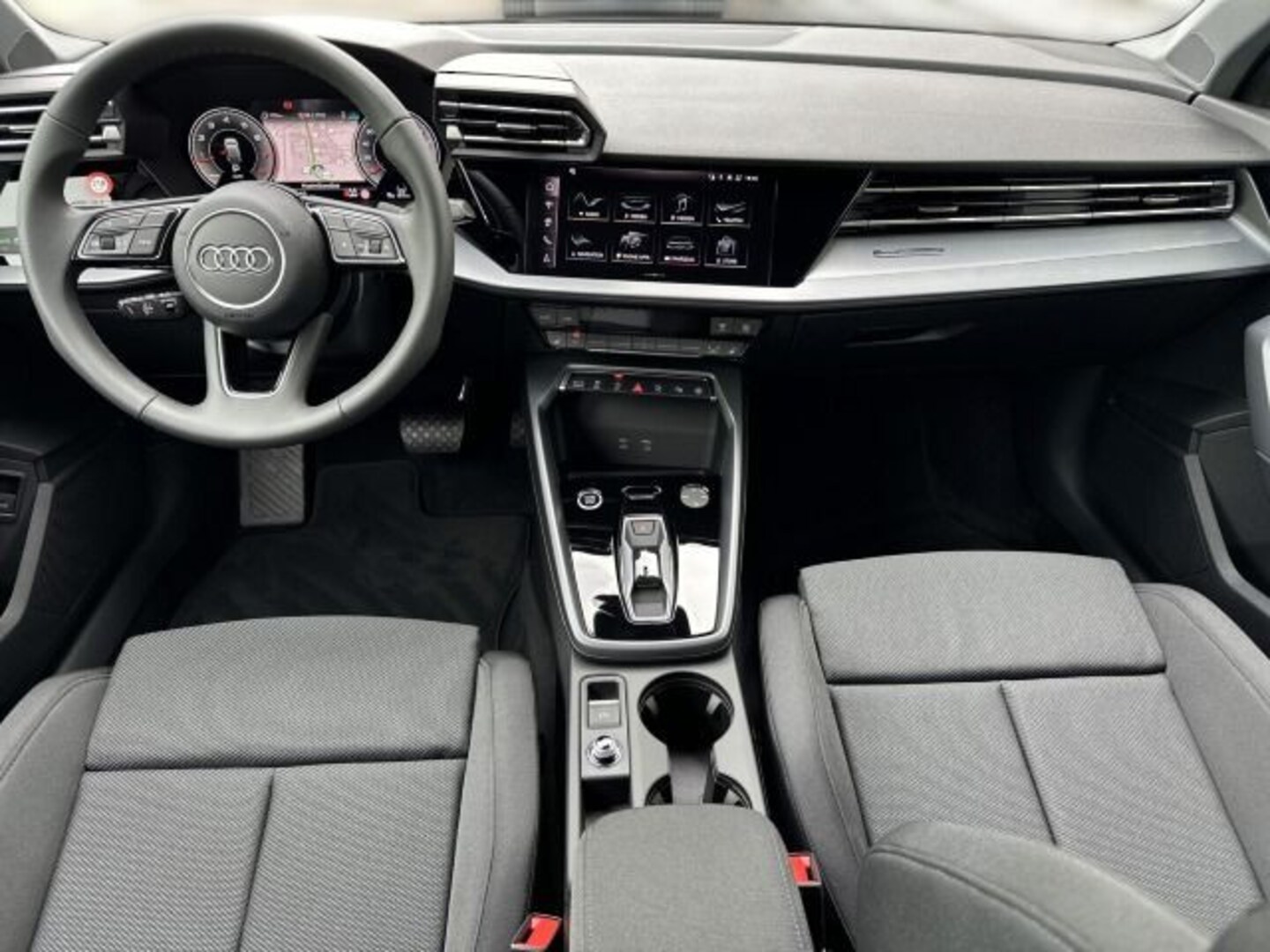 Bild über Audi A3 Sportback TFSI 110 kW S tronic - für weitere Informationen kontaktieren Sie den Audi Partner