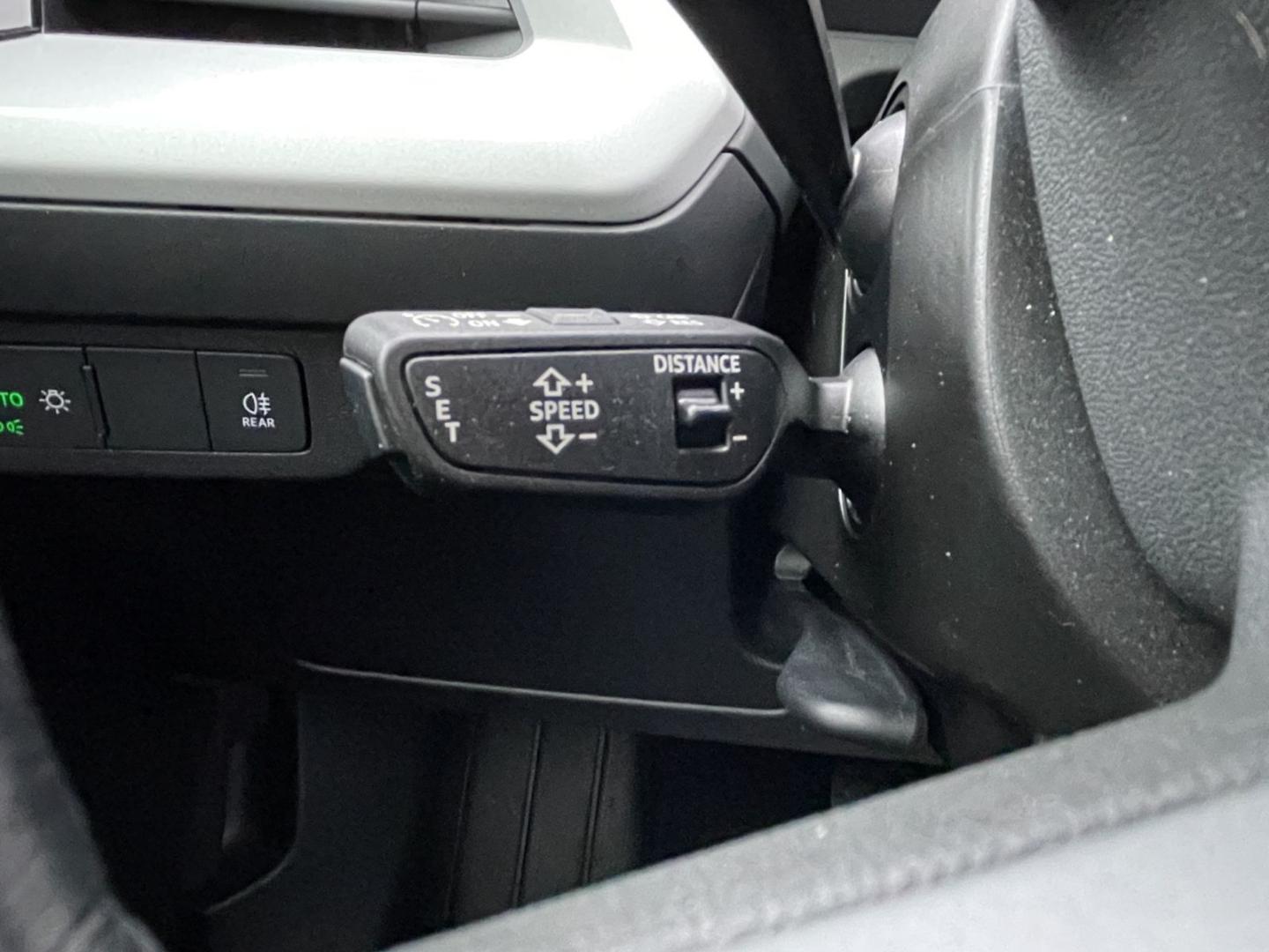 Image about Audi Q4 e-tron 40 e-tron