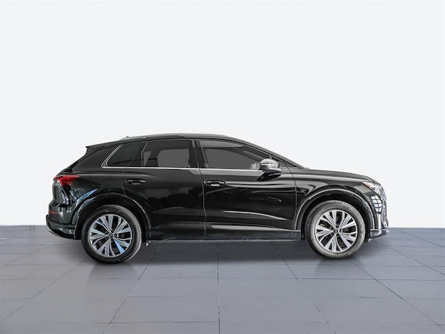 2024 Audi Q4 e-tron®