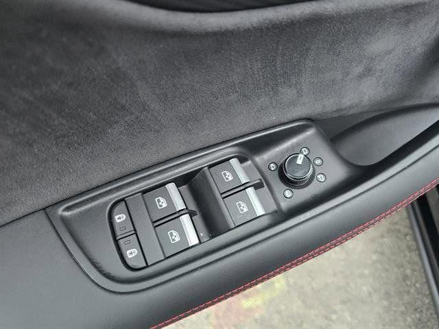 2026 Audi SQ8 Prestige - Photo 28