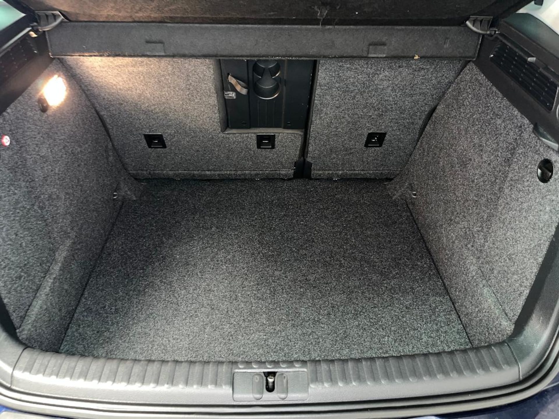 Volkswagen Tiguan LOUNGE Sport & Style
