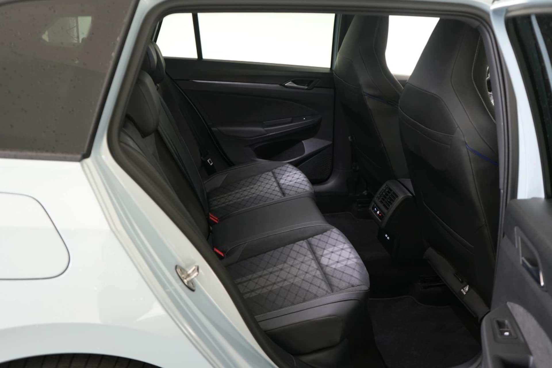 Volkswagen Golf Variant R-Line