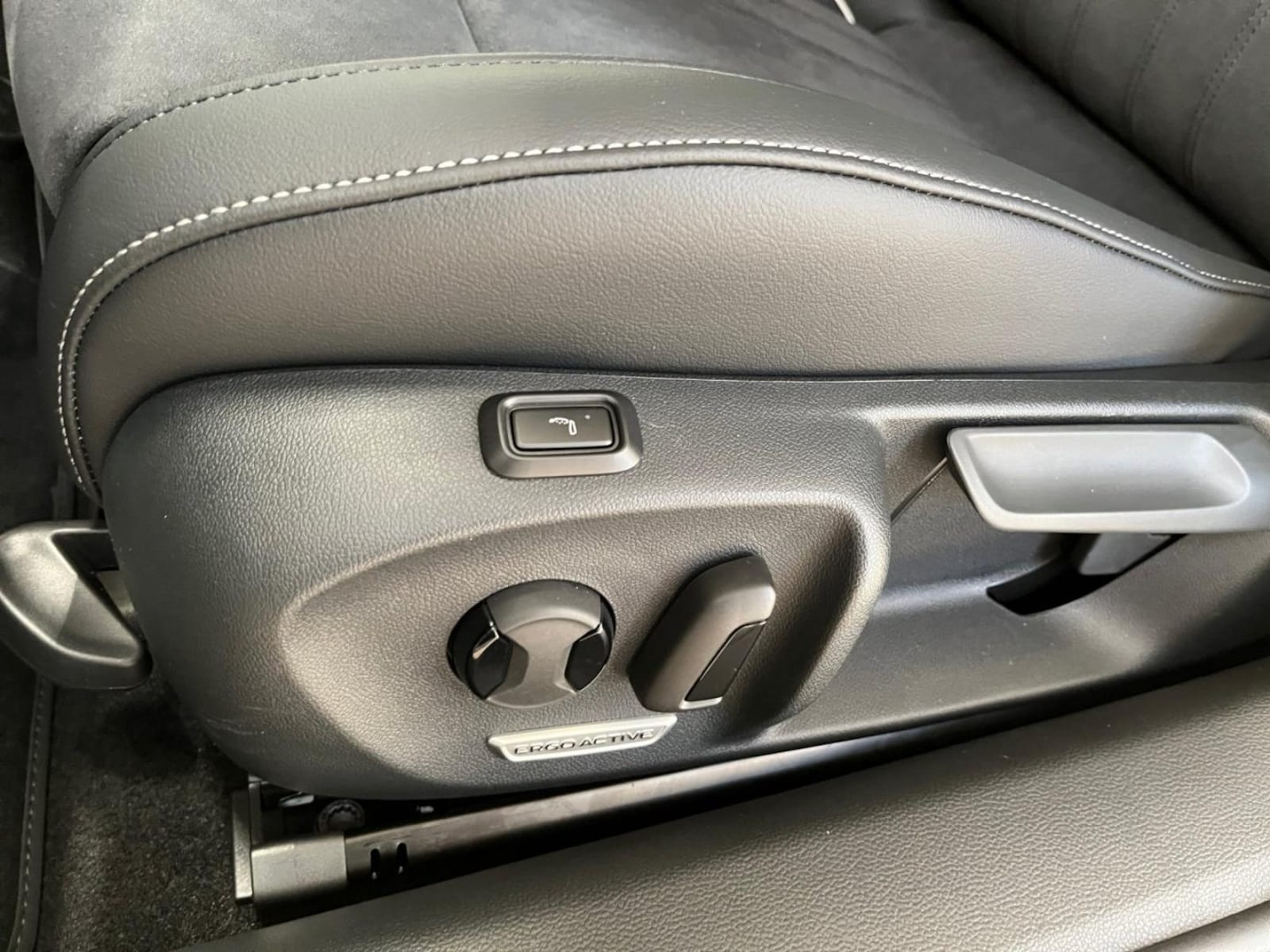 Volkswagen Passat – Bild 17