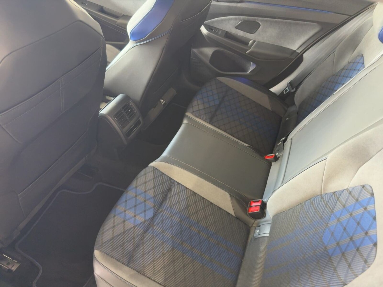 Volkswagen Golf – Bild 10