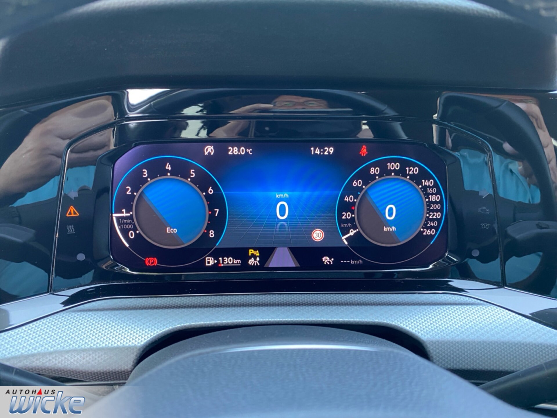 Volkswagen Golf Active