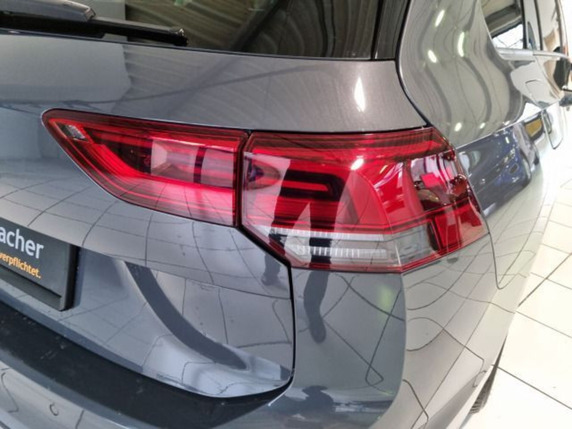 Volkswagen Golf Variant Life