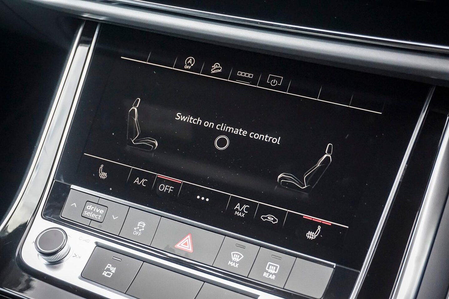 Image about Audi Q7 SUV TFSI quattro tiptronic