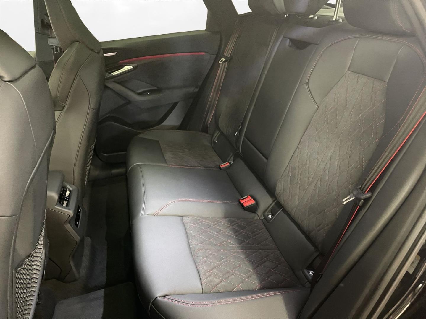 Image about Audi SQ6 Sportback e-tron e-tron