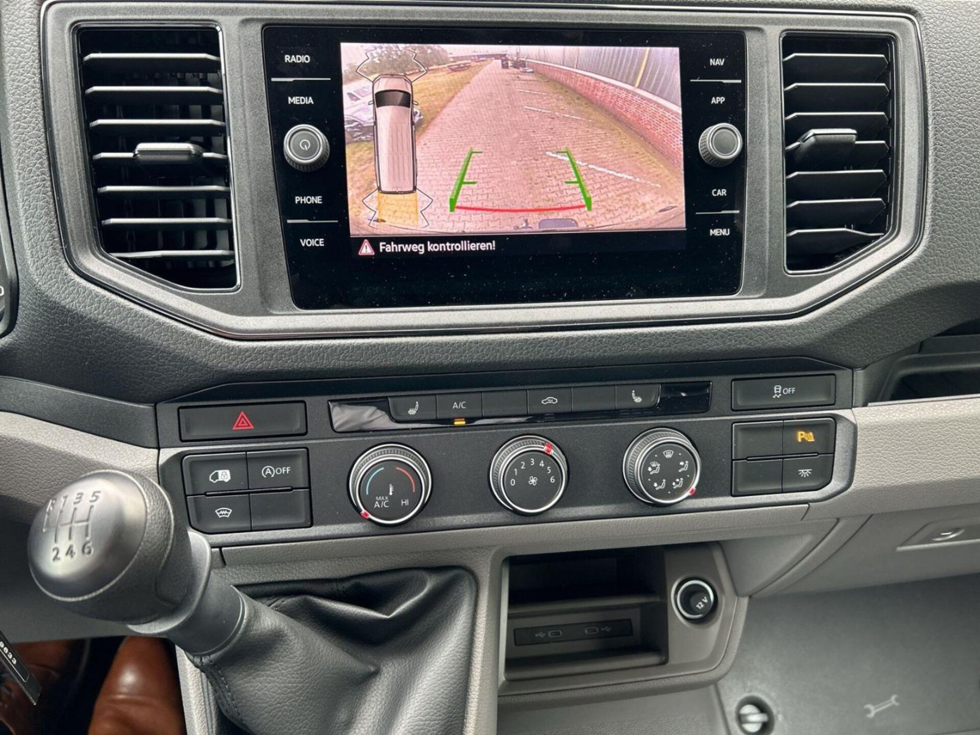 Volkswagen Crafter Kasten langer Radstand