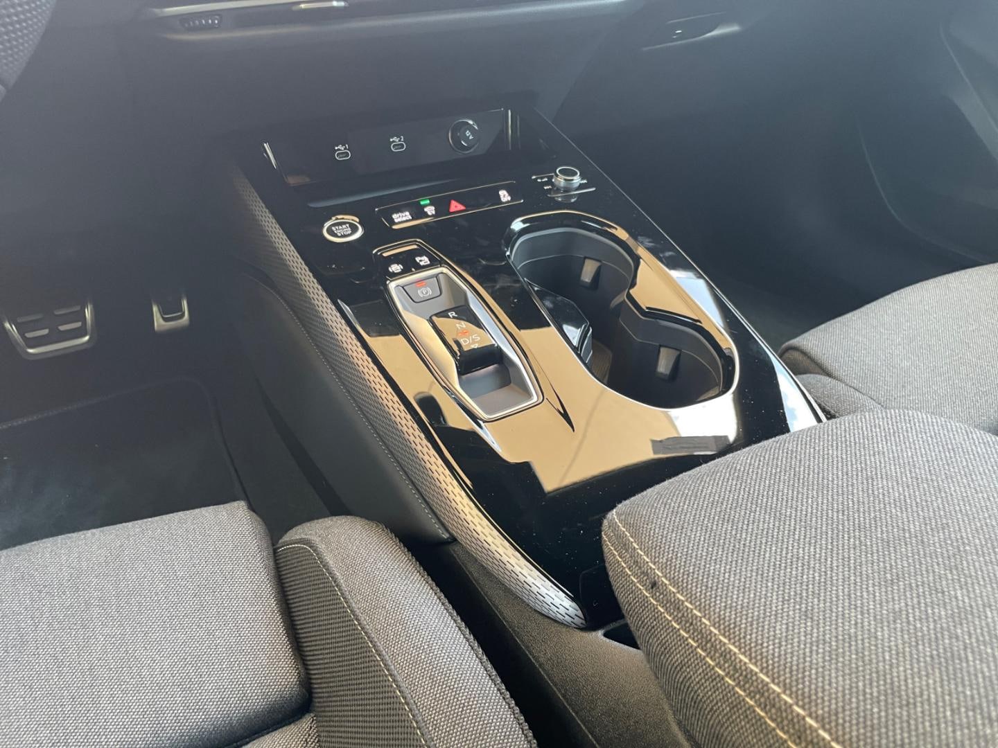 Bild über Audi A5 Avant e-hybrid e-hybrid quattro 220 kW S tronic - für weitere Informationen kontaktieren Sie den Audi Partner