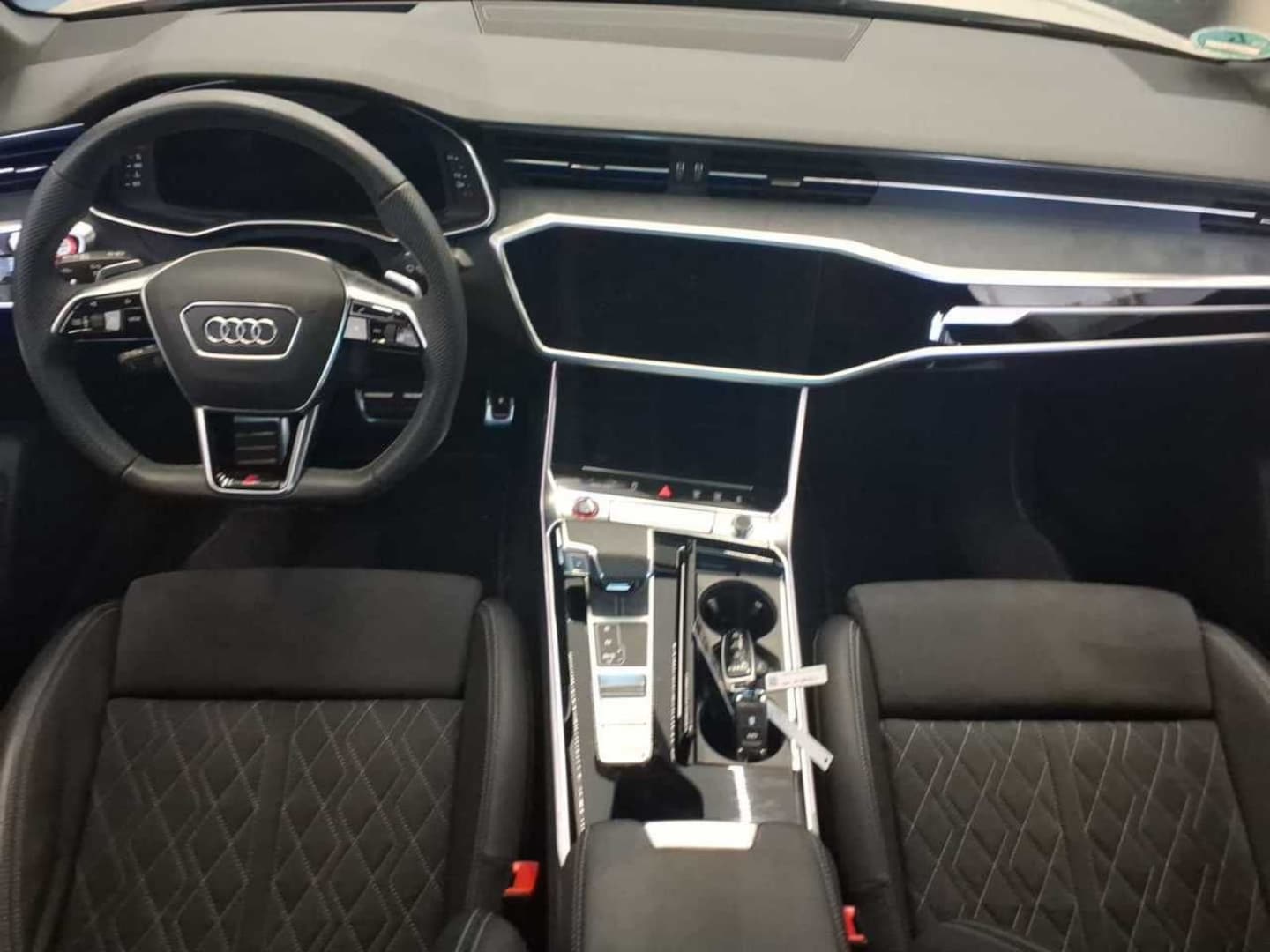 Bild über Audi S6 Limousine TDI quattro tiptronic - für weitere Informationen kontaktieren Sie den Audi Partner