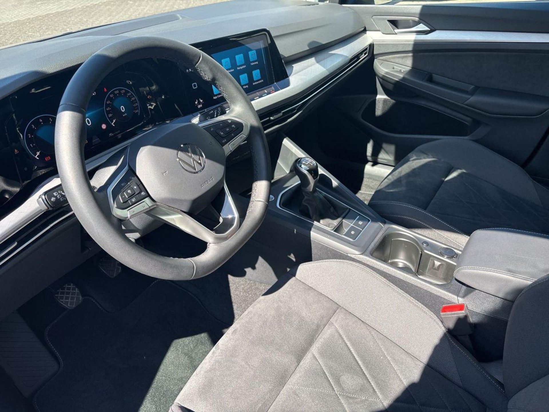 Volkswagen Golf Variant Life