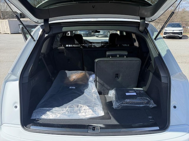 2026 Audi Q7 Premium Plus - Photo 15