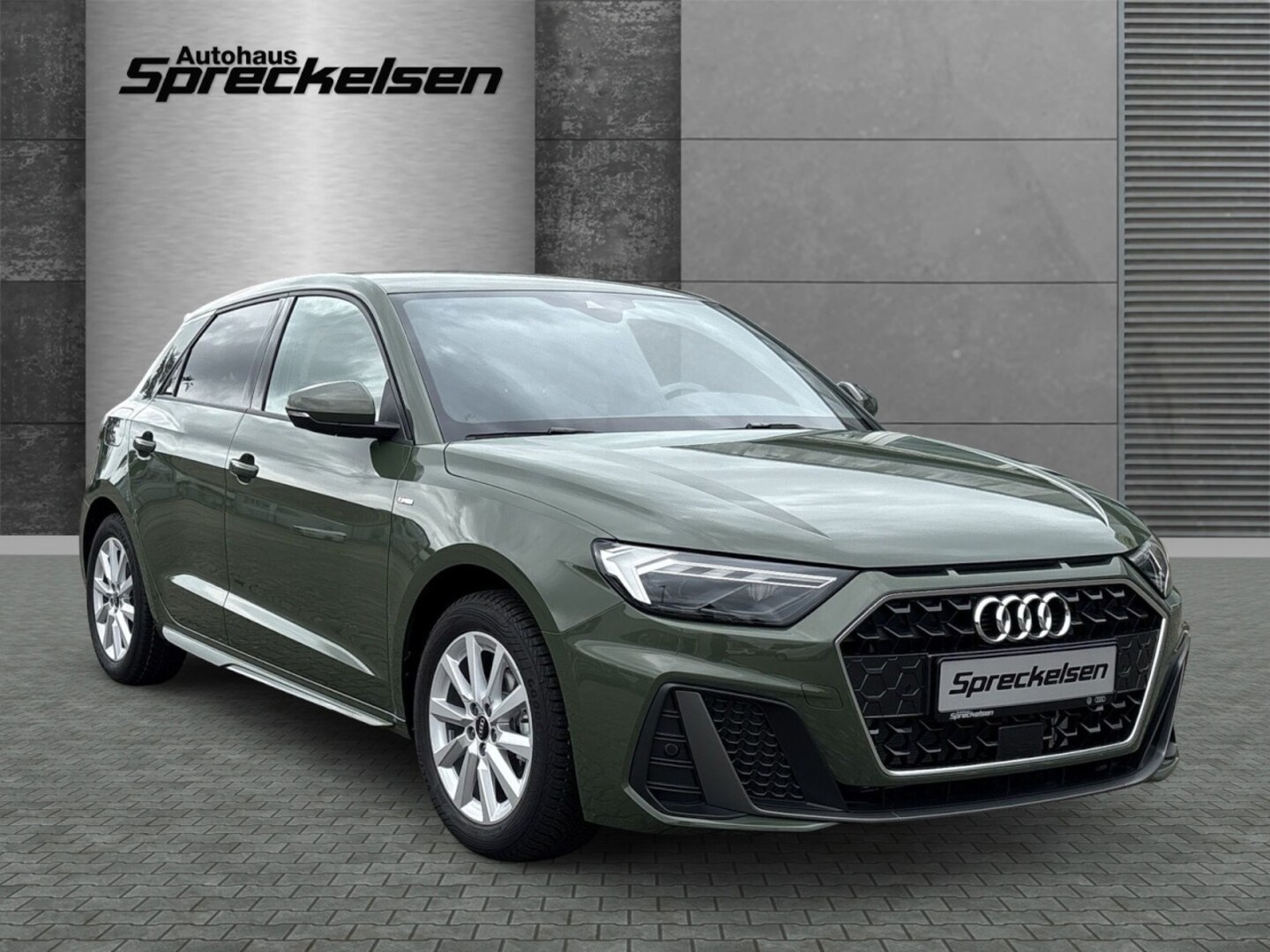 Bild über Audi A1 Sportback S line 25 TFSI S tronic - für weitere Informationen kontaktieren Sie den Audi Partner