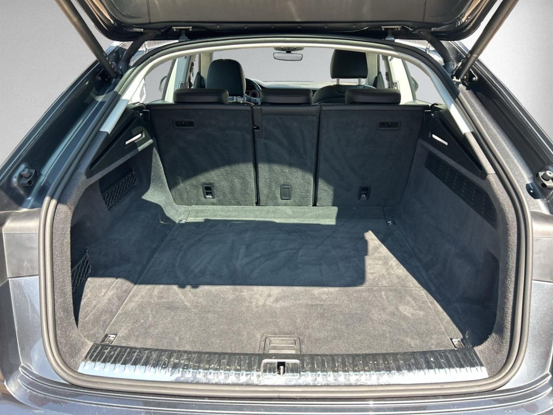 Audi Q8 SUV