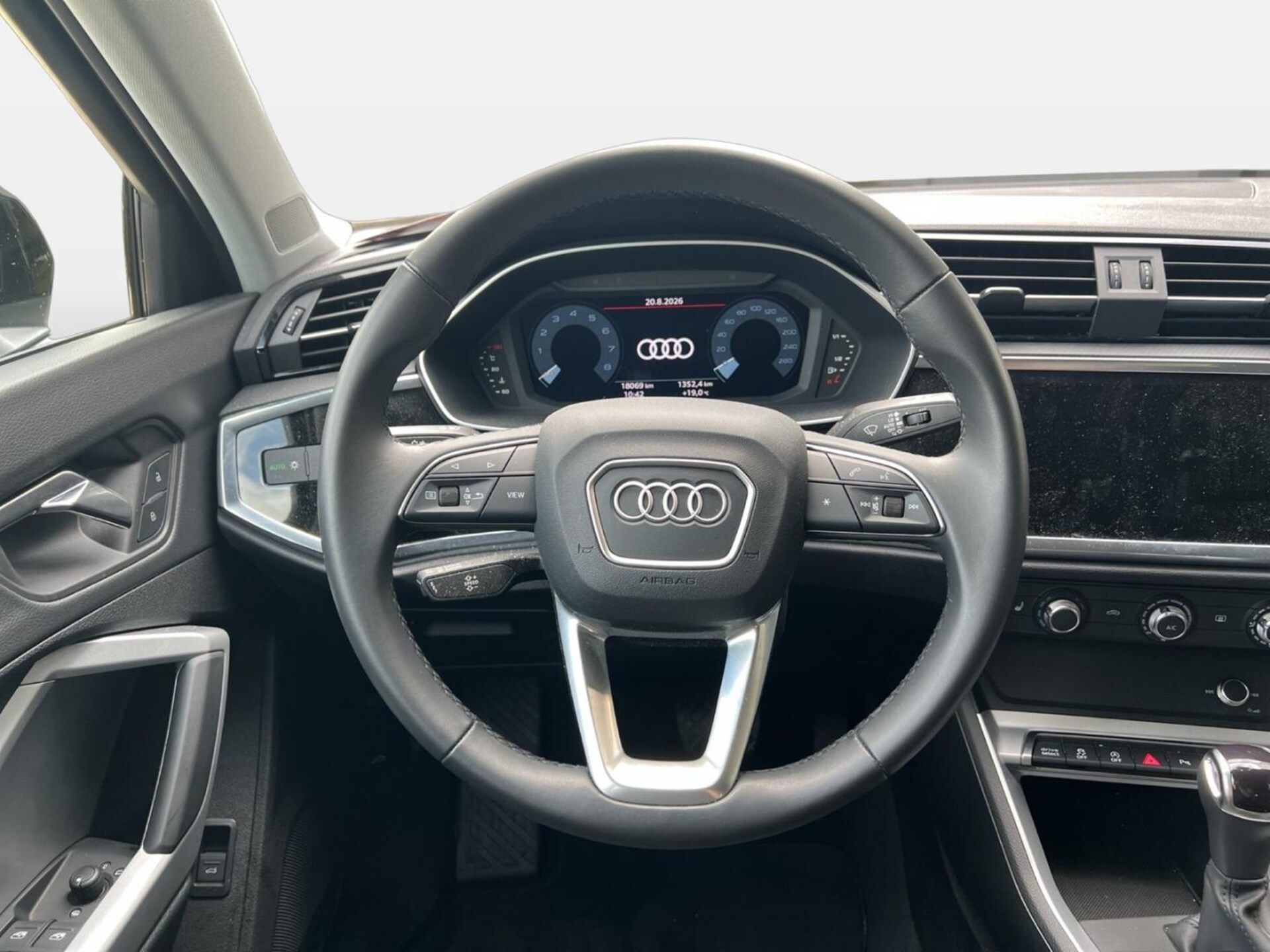 Audi Q3 Sportback S line