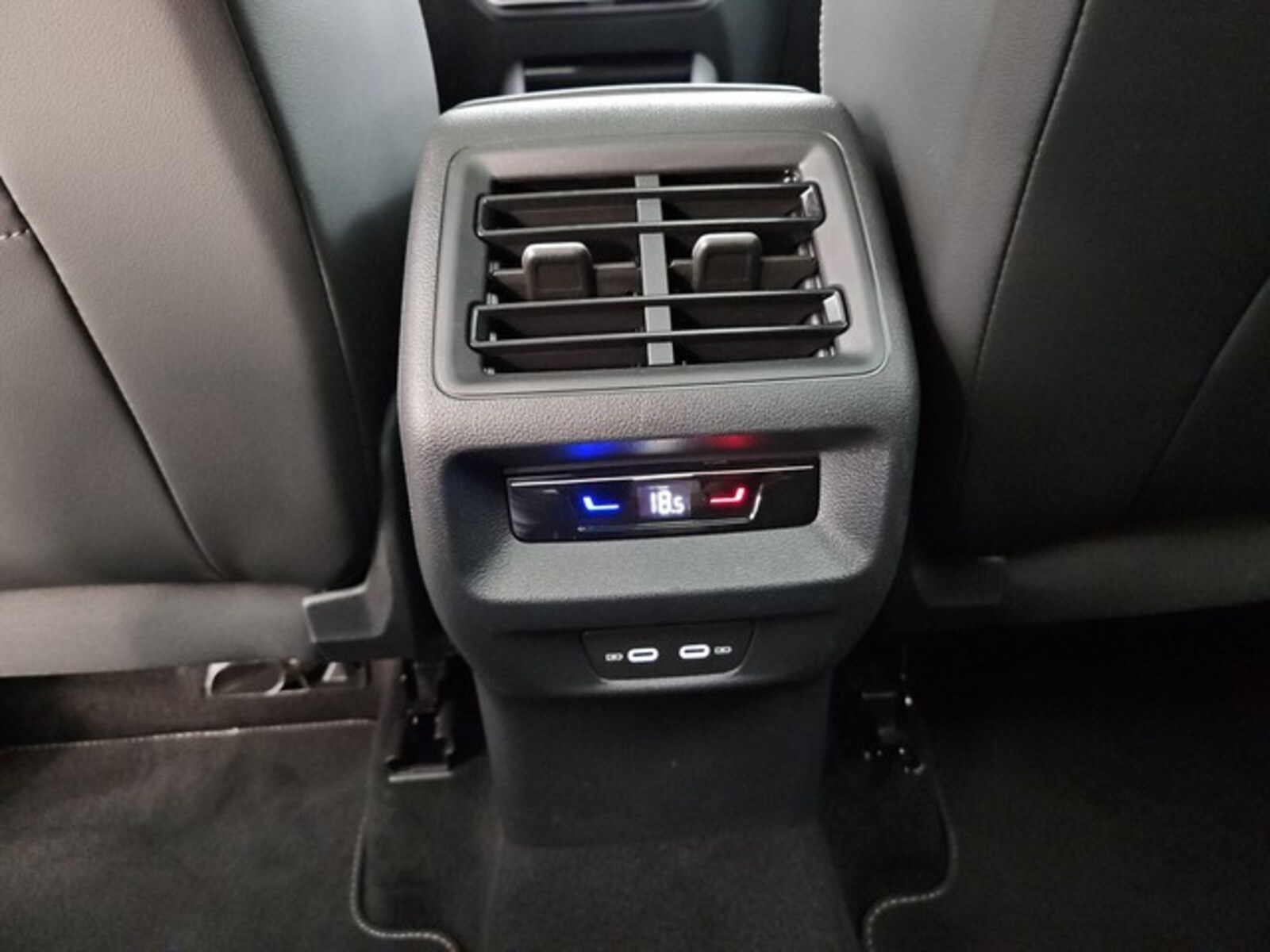 Volkswagen Tiguan – Bild 12