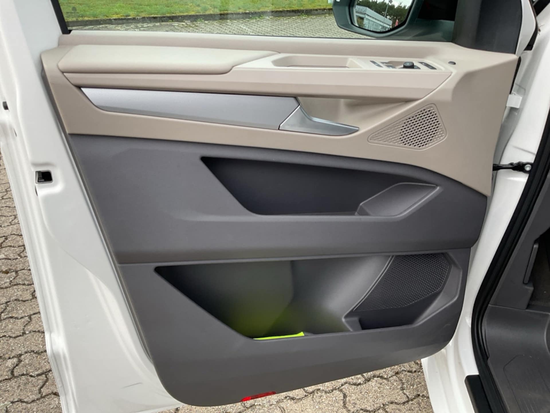 Volkswagen Multivan Basis-Modell