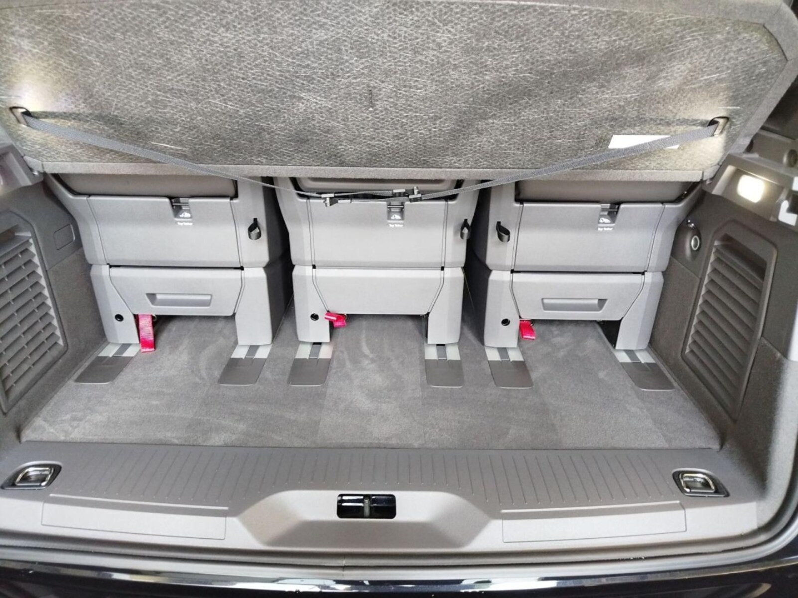 Volkswagen Multivan – Bild 7