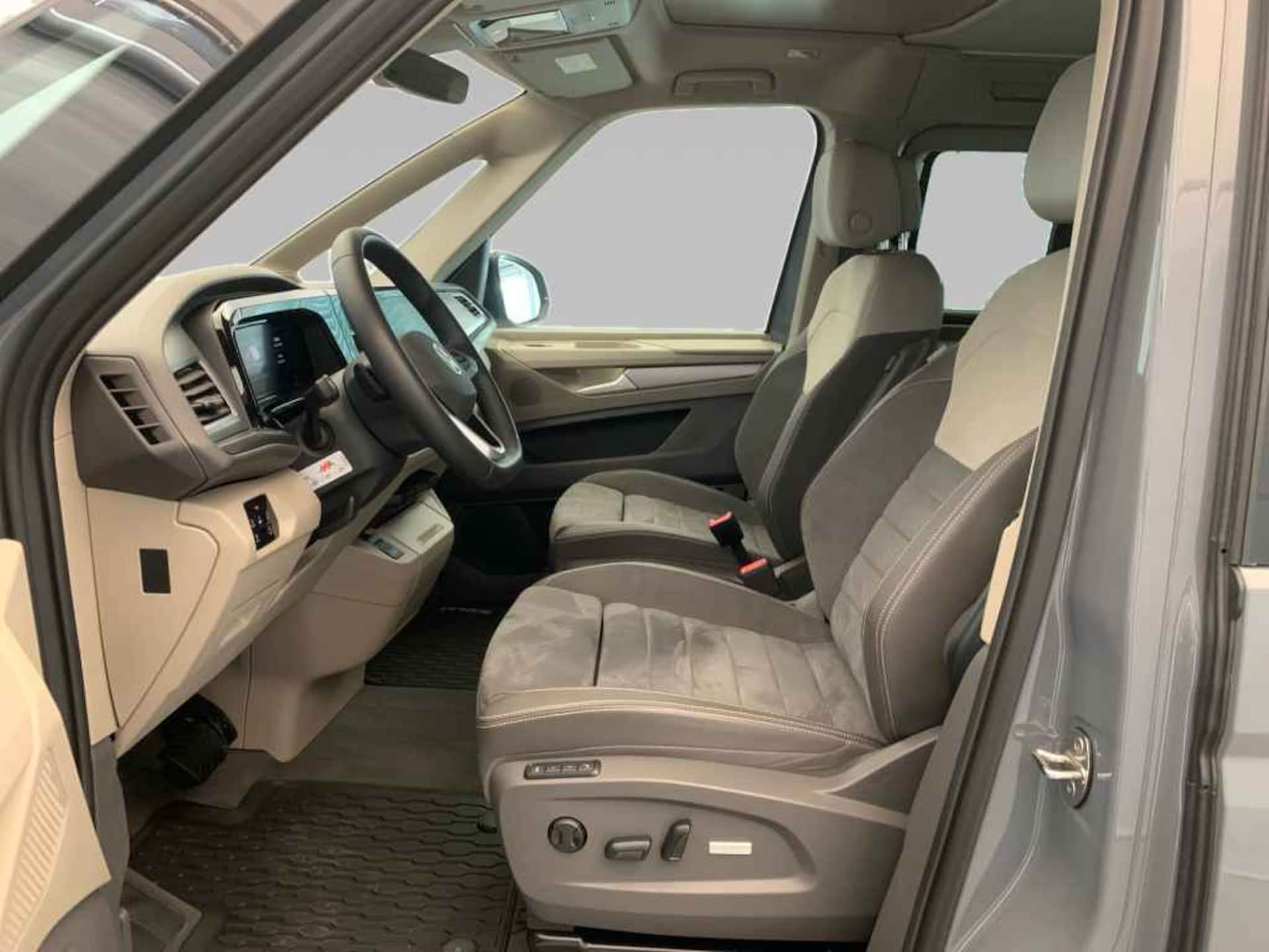 Volkswagen California Coast