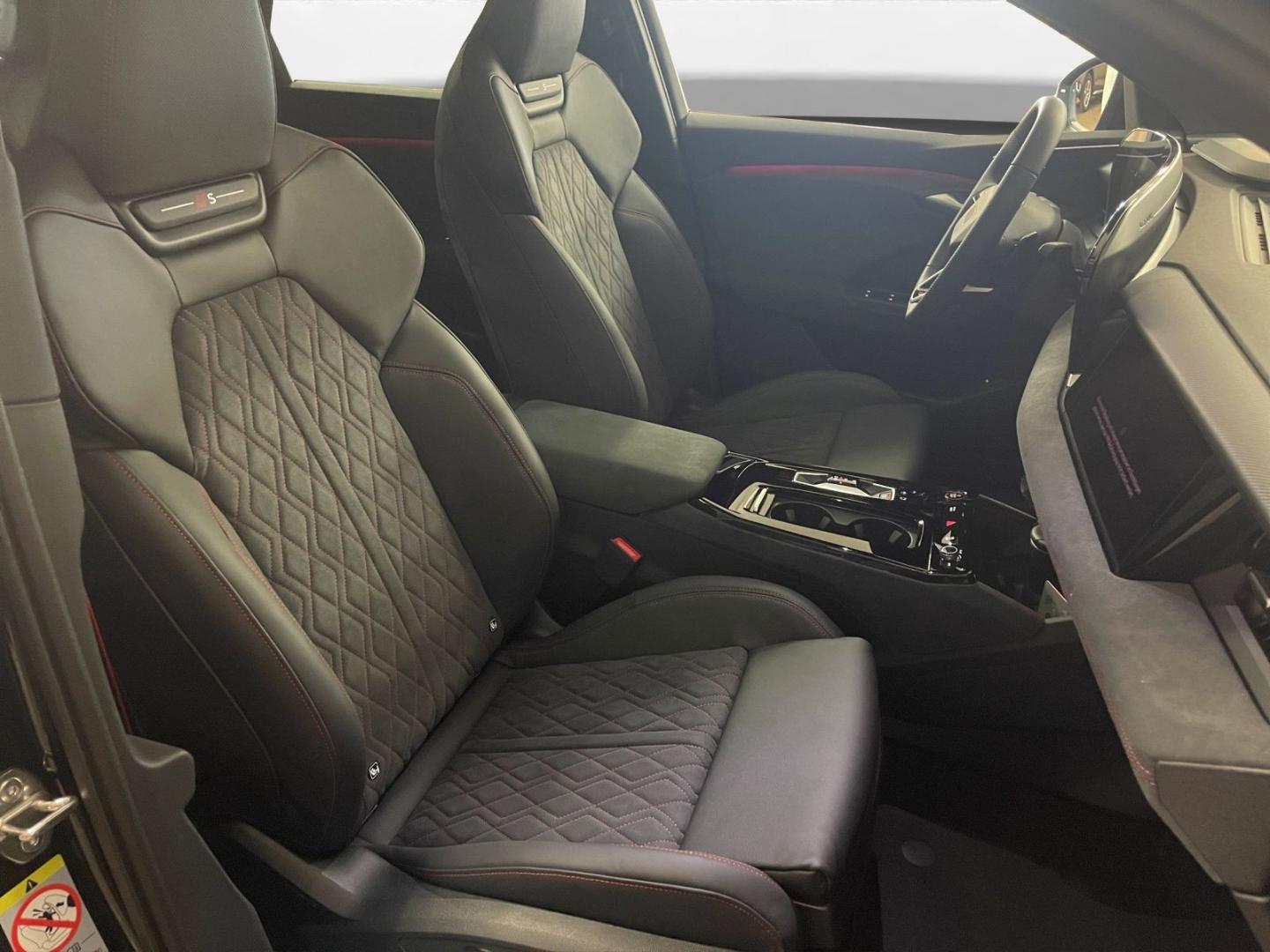 Image about Audi SQ6 Sportback e-tron e-tron