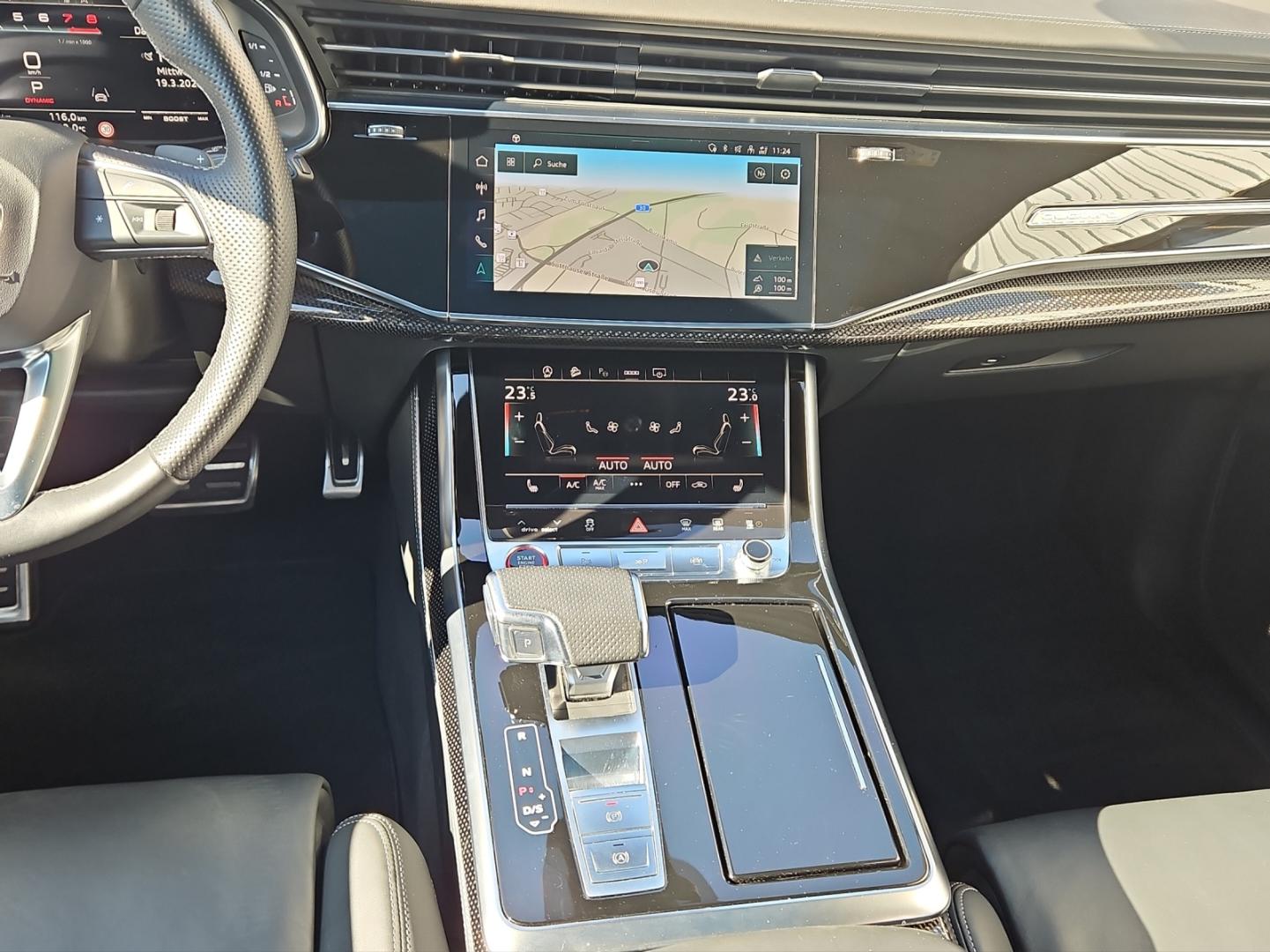 Image about Audi SQ7 TFSI quattro tiptronic