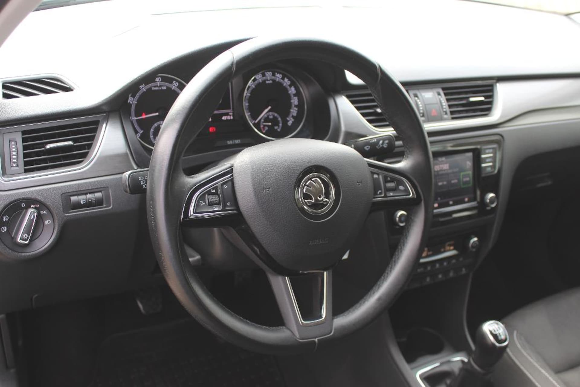 Skoda Rapid Style