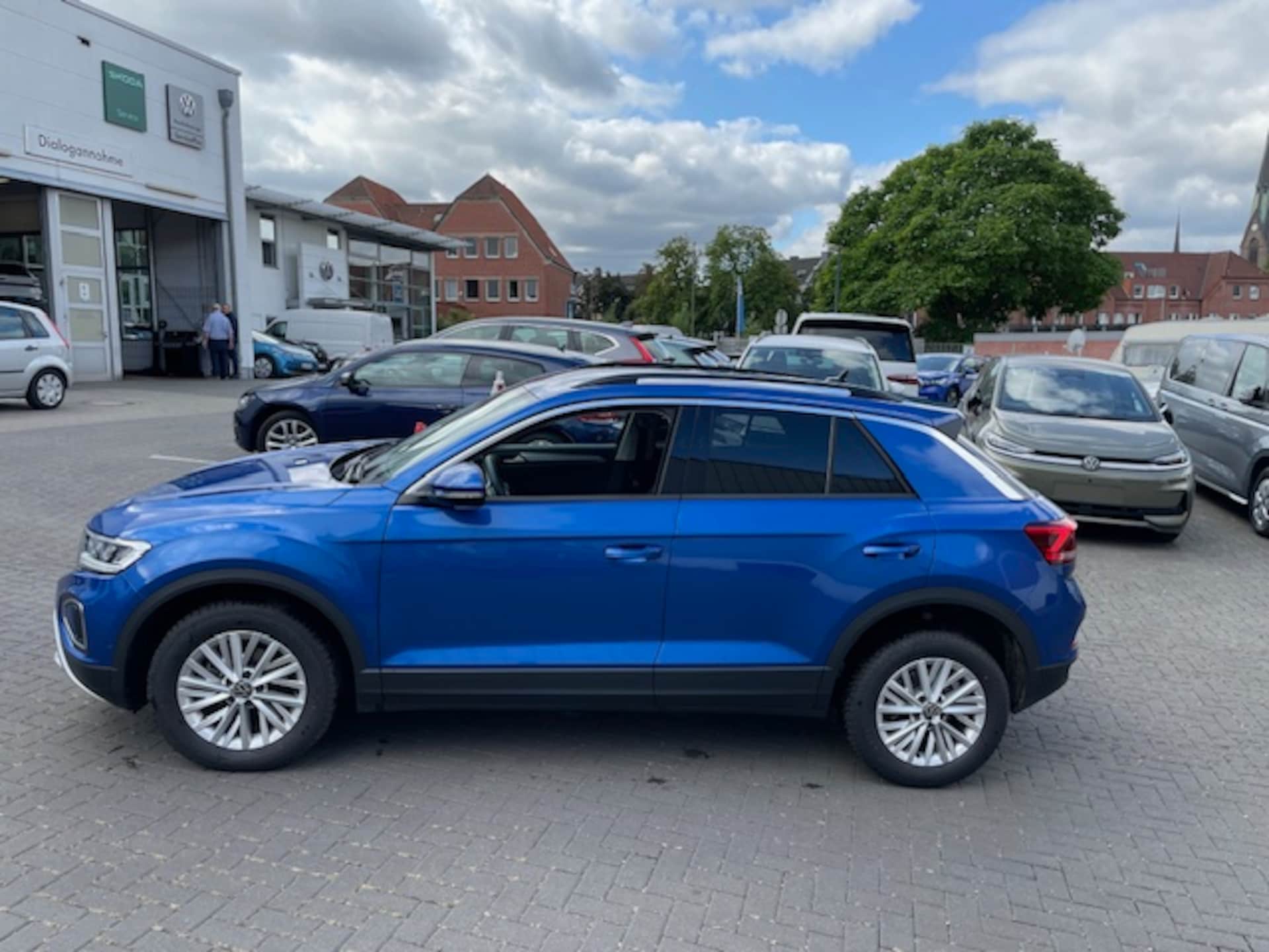 Volkswagen T-Roc Life