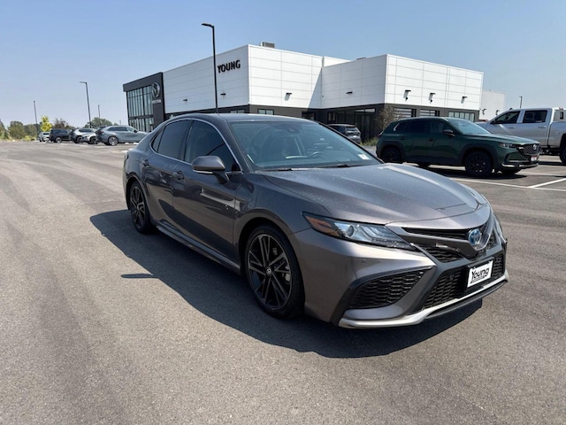 2024 Toyota Camry Hybrid