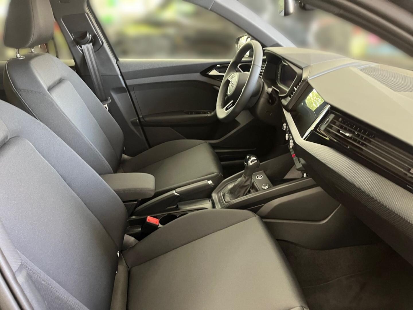 Bild über Audi A1 Sportback advanced 25 TFSI S tronic - für weitere Informationen kontaktieren Sie den Audi Partner